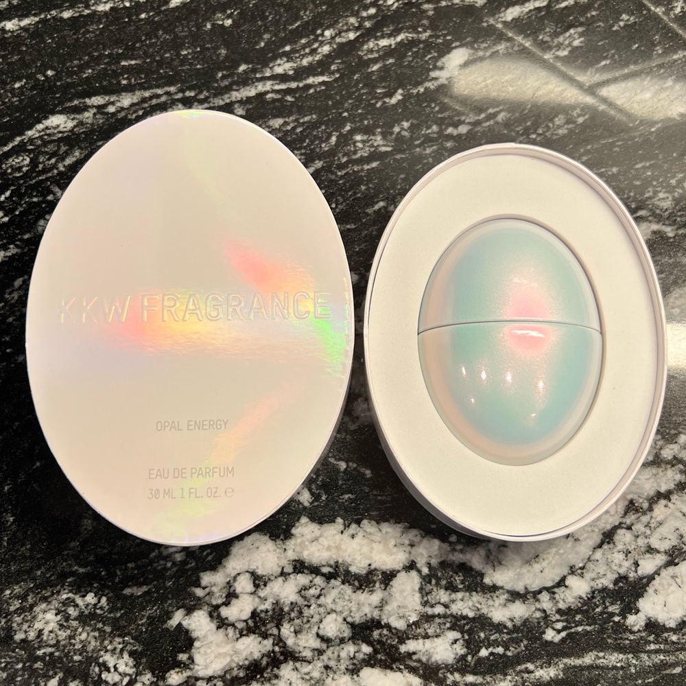 NEW KKW Fragrance Opal Energy